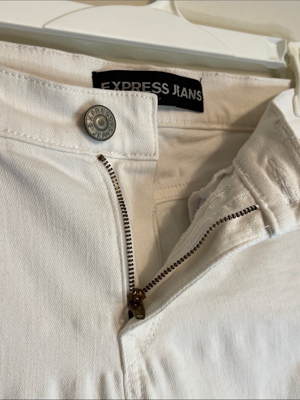 Express White Skinny Jeans - Picture 4 of 12